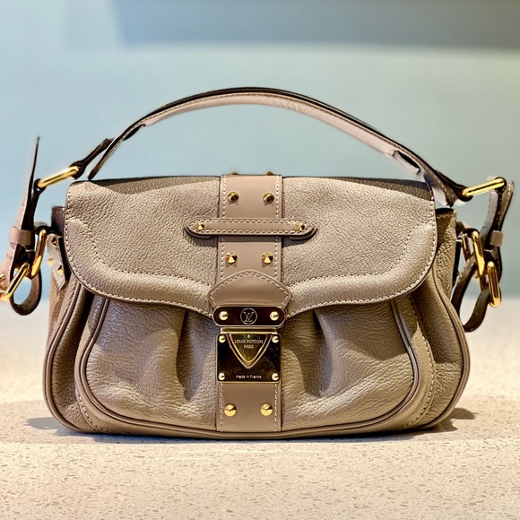 LOUIS VUITTON SHOULDER BAG